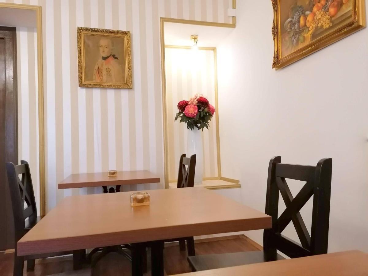 Hotel Dejmalik Litoměřice Dış mekan fotoğraf