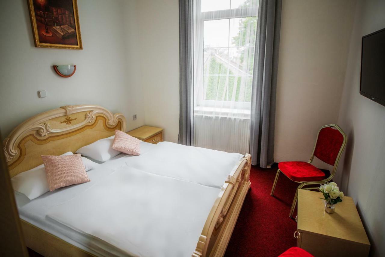 Hotel Dejmalik Litoměřice Dış mekan fotoğraf