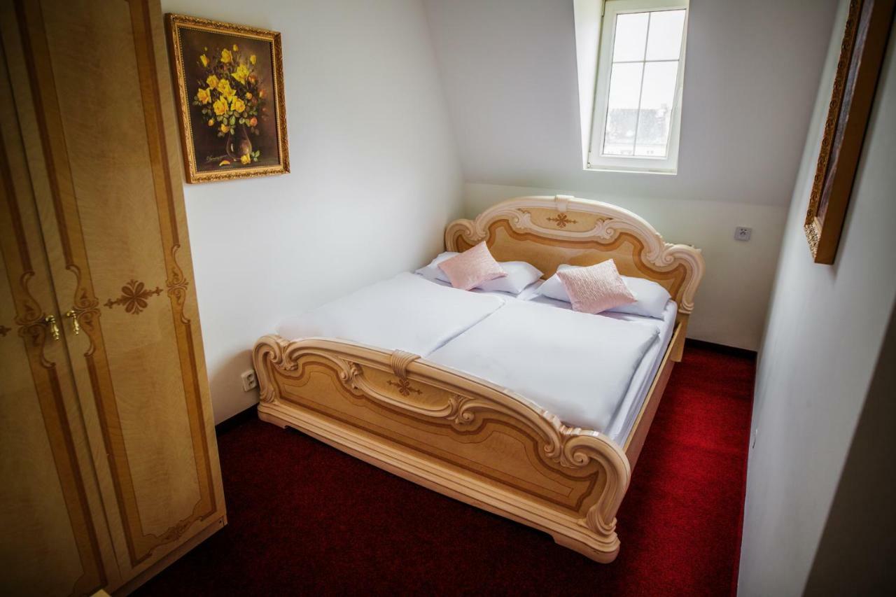 Hotel Dejmalik Litoměřice Dış mekan fotoğraf